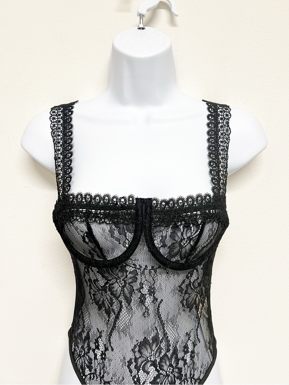 Commense Womens Black Lace Underwire Semi Sheer Lace Bustier Bodysuit Size XS - Picture 2 of 12